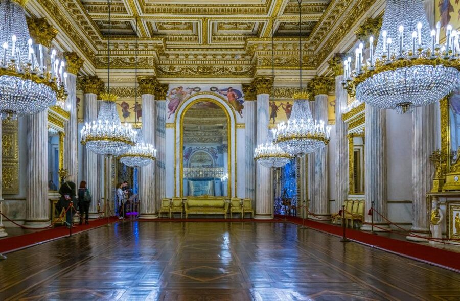 Royal Palace of Turin Skip-the-Line Ticket and Guided Tour - Palace gardens: how the tour uses outdoor time