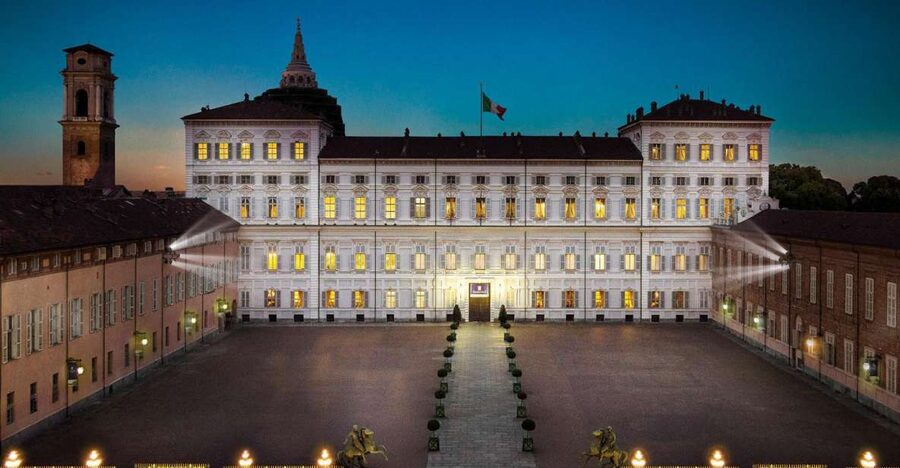 Royal Palace of Turin Skip-the-Line Ticket and Guided Tour - Meeting at the Royal Palace, then walking straight in