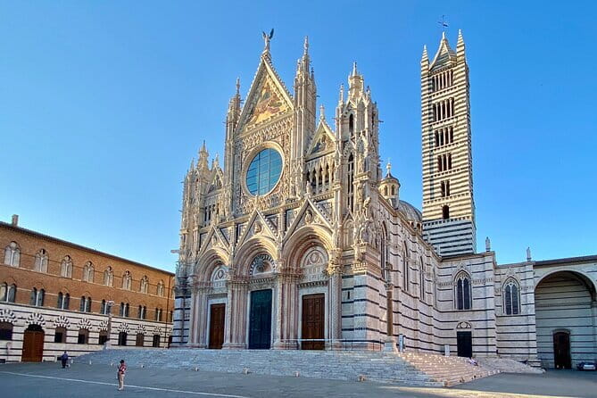 San Gimignano, Siena, Monteriggioni, Chianti Day Trip with Lunch & Wine Tasting - Key things to know before you go