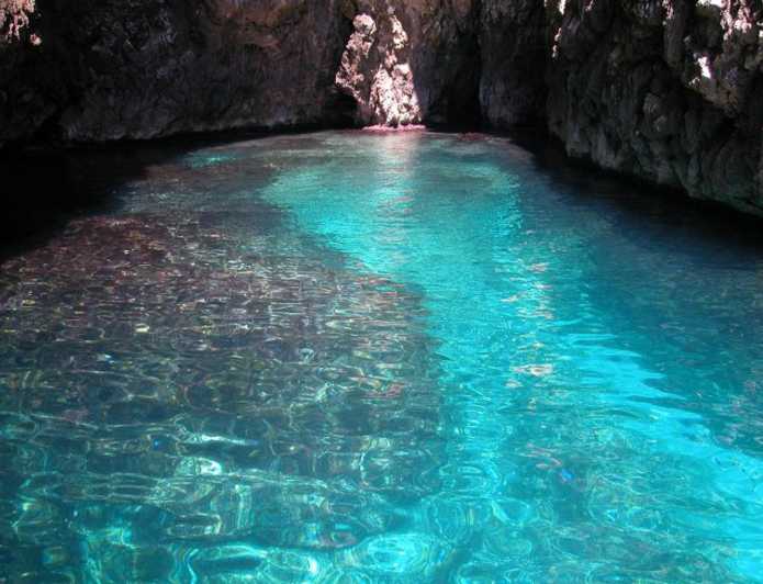 Santa Maria di Leuca: Caves Boat Tour - Punta Meliso viewpoints: basilica, lighthouse, and the cliffside story