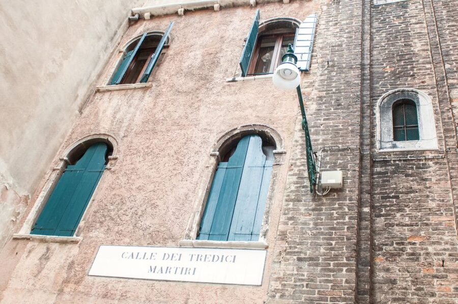 Secret Venice & Gondola Tour - The gondola finish near San Marco: classic, shared, and sometimes shorter