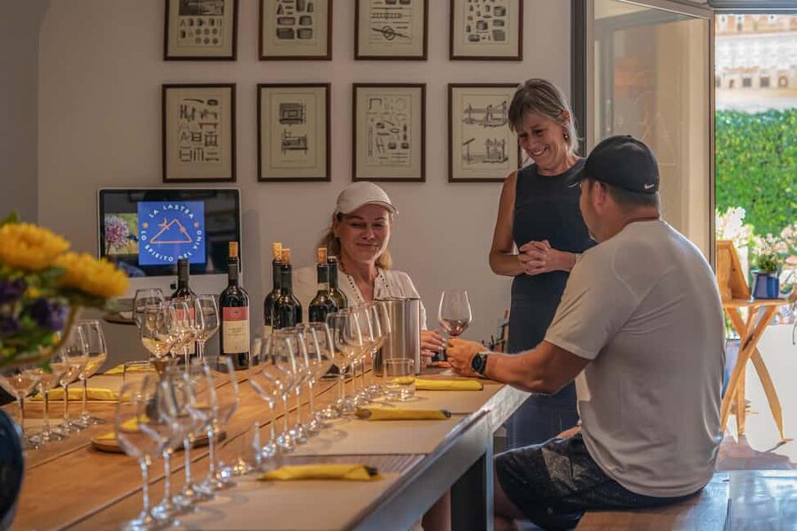Siena: Organic Winery Tour and Wine Tasting - Who this tour suits best (and who might want something else)