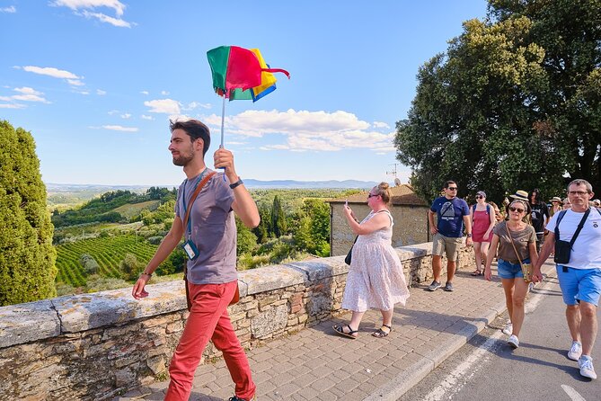 Siena, San Gimignano and Chianti Wines Day Tour from Florence - Group size, languages, and what that means for your day