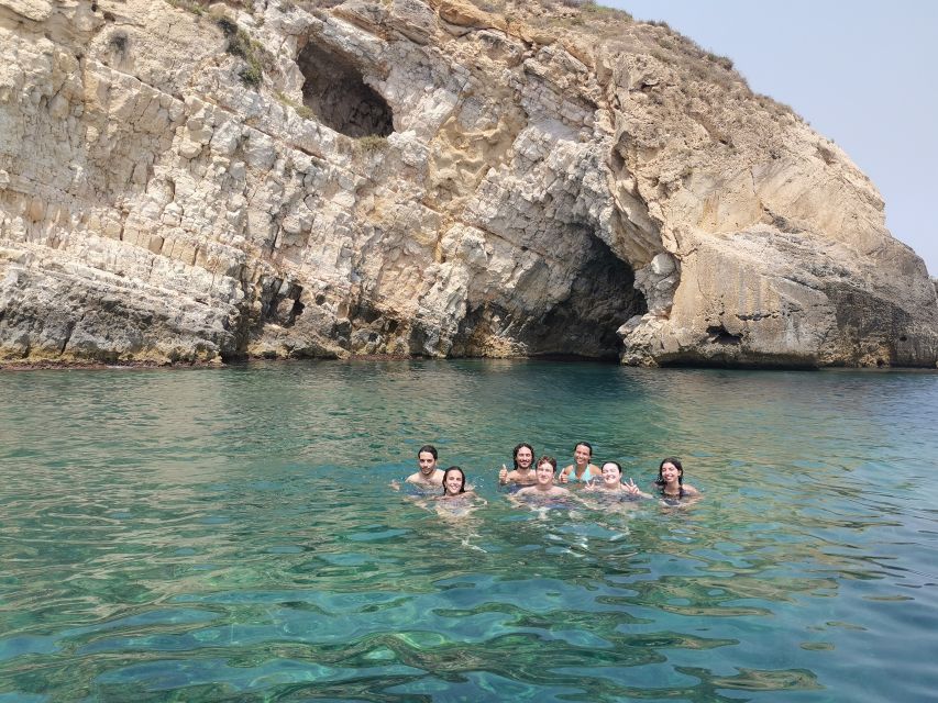 Siracusa: Ortigia Boat Tour with Marine Grotto - Castello Maniace from the coast, then into the grotto world