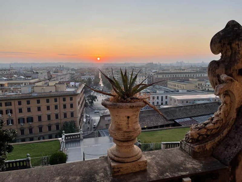 Sistine Chapel and Vatican Museums Small Group Tour - Small-Group Feel, Headsets, and Staying Together