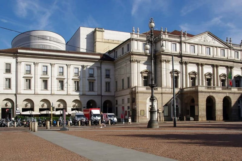 Skip-the-Line Duomo & La Scala Museum Tour + Hop On Hop Off - Who this tour fits best