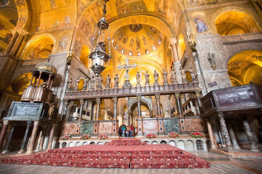 Skip the Line: St. Mark's Basilica Guided Tour - Dress Code and Practical Rules You Must Follow