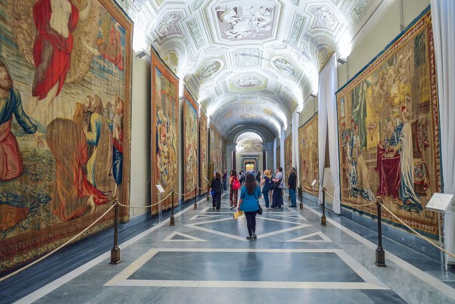 Skip-the-Line Vatican Museums and Sistine Chapel Guided Tour - Entering Vatican City with skip-the-line tickets that actually matter