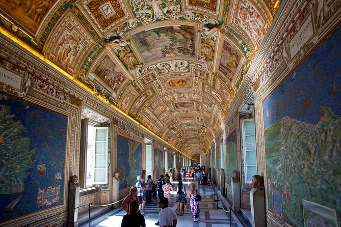Skip the Line Vatican, Sistine Chapel and Basilica Guided Tour - Group Size and Guide Style: Why It Changes the Whole Day