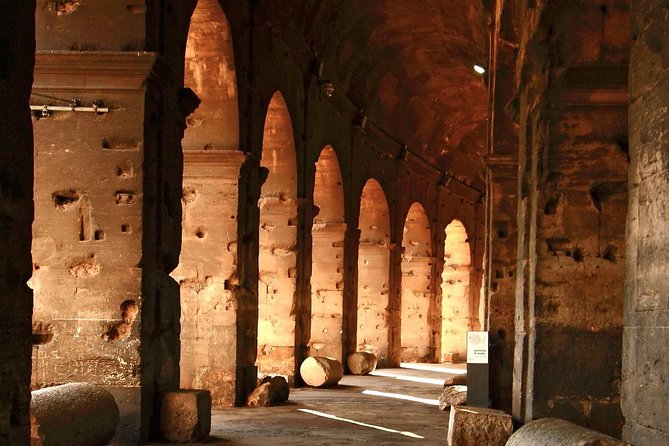 Small Group Colosseum, Roman Forum & Palatine Hill Tour - Entering the Colosseum: gladiators, emperors, and the arena in context