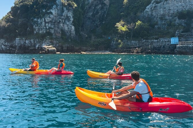 Small groups Kayak tour from Sorrento to Bagni Regina Giovanna - The one downside people should plan around: shared changing space
