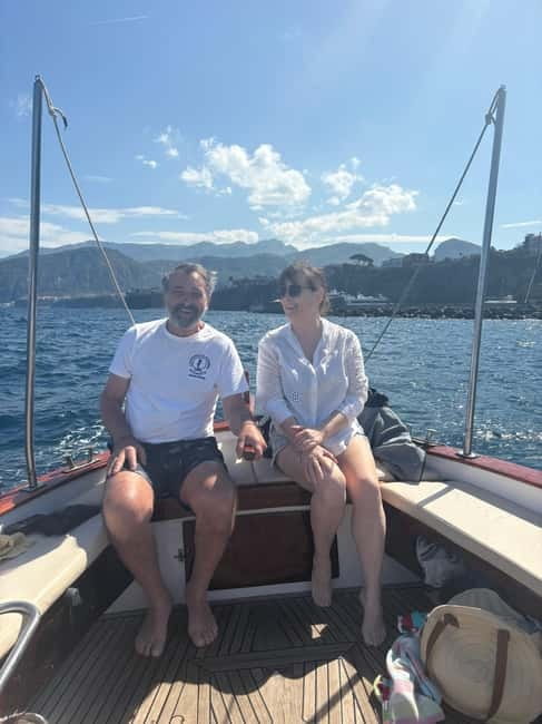 Sorrento: Boat Coastal Cruise with Swim and Limoncello - Grottos of Golfo del Pecoriello: seeing the in-between parts
