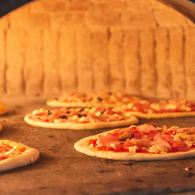 Sorrento: Pizza Making Course - The Lesson: Dough, Acrobatics, and Real Technique