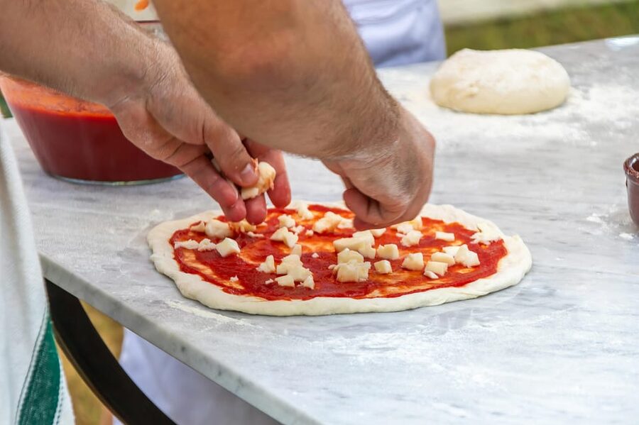 SORRENTO: Pizza School Mastering Neapolitan Delights - Wine, drinks, and limoncello with your meal