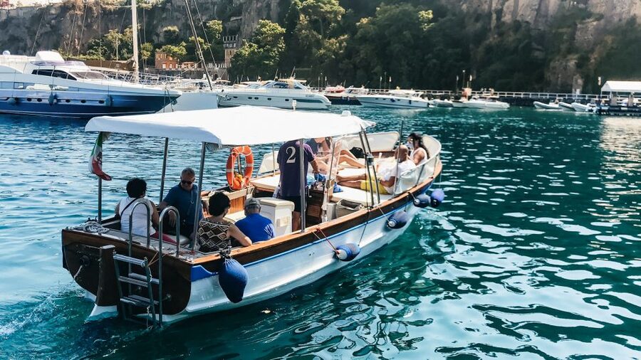 Sorrento: Sightseeing Cruise with Limoncello Tasting - Sunset speedboat cruising, minus the all-day slog
