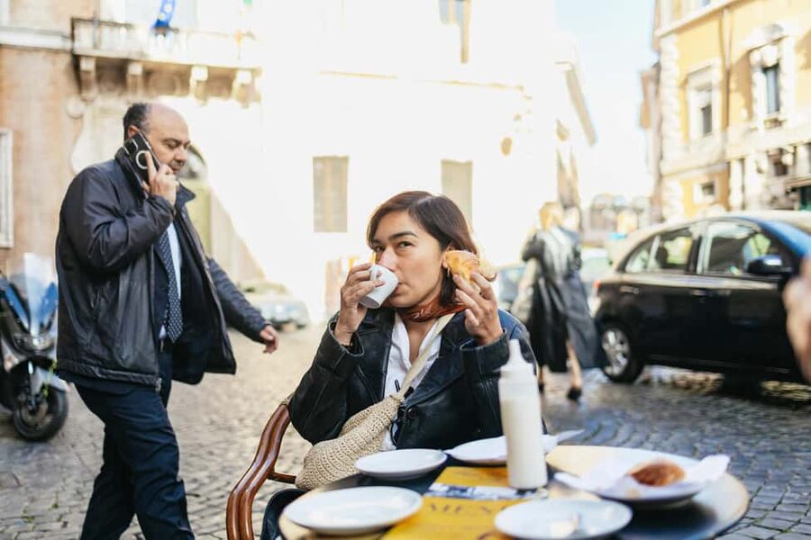 Sunrise in Rome: Small Group E-Bike Tour & Italian breakfast - Why a sunrise e-bike tour is the smartest first-morning plan