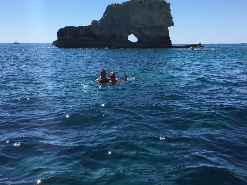 Syracuse: Boat Trip of Ortigia Island and Sea Caves - Entering Syracuse’s Big Port and Seeing the Alfeo Promenade Angle