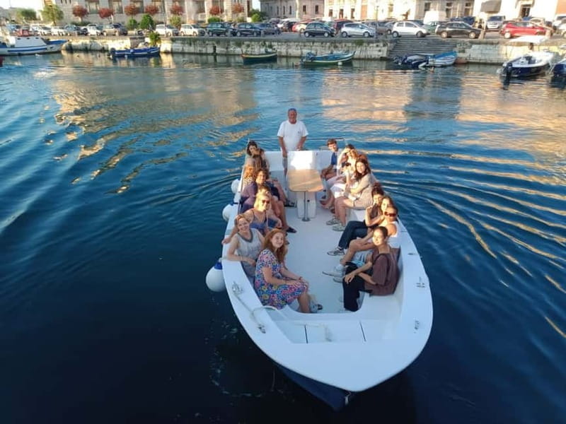 Syracuse: Ortigia Island and Sea Caves Boat Tour with Drinks - What you get for the price: $23 value that makes sense