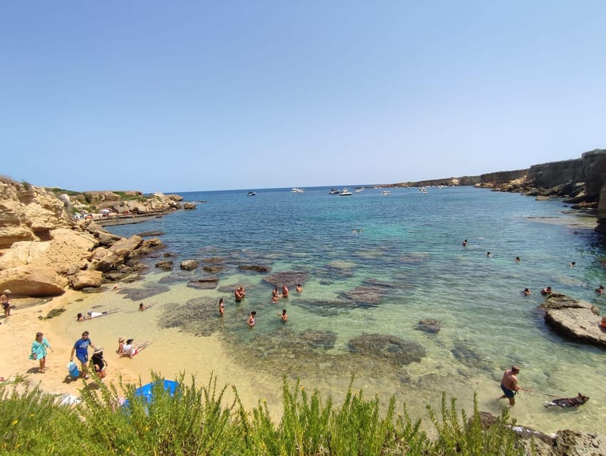 Syracuse: Pillirina, Ortigia, Sea Caves and snorkeling - Ortigia in 40 minutes: Arethusa Spring and Castello Maniace in the right order