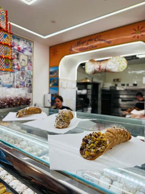 Syracuse: Street Food Walking Tour in Ortigia with Tastings - Seafood on the Route: Fried Fish Cone in Summer