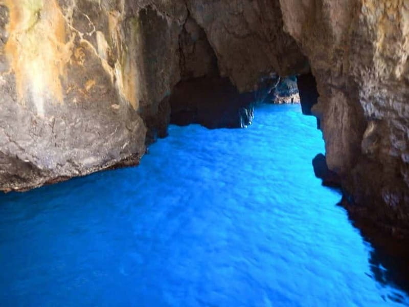 Taormina: Boat Tour with Aperitif on Isola Bella - Value for a 2-Hour Taormina Boat Experience