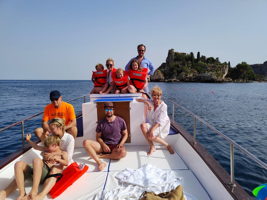 Taormina: Coastline Boat Tour with Aperitif and Snorkeling - What snorkeling gear means here, and how to make it count