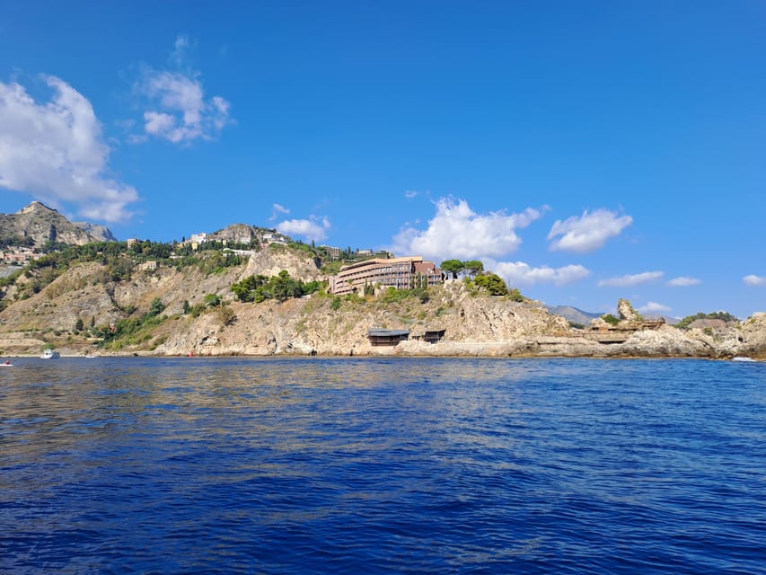 Taormina: Coastline Boat Tour with Aperitif and Snorkeling - Who this tour suits best, and who should think twice