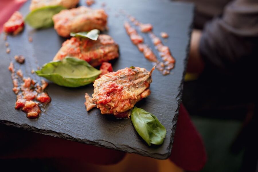 Taormina: Shared or Private Food & Wine Walking Tour - Should You Book This Taormina Food and Wine Walk?