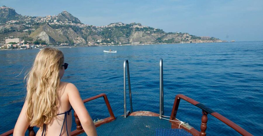 Taormina: White Lotus Tour - White Lotus filming locations, seen from the exact angles you want