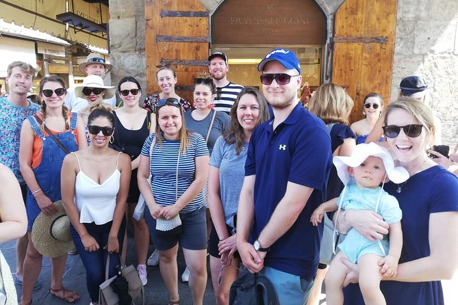 The Best tour in Florence: Renaissance & Medici Tales - guided by a STORYTELLER - Piazza della Repubblica and Piazza della Signoria: public power in public space