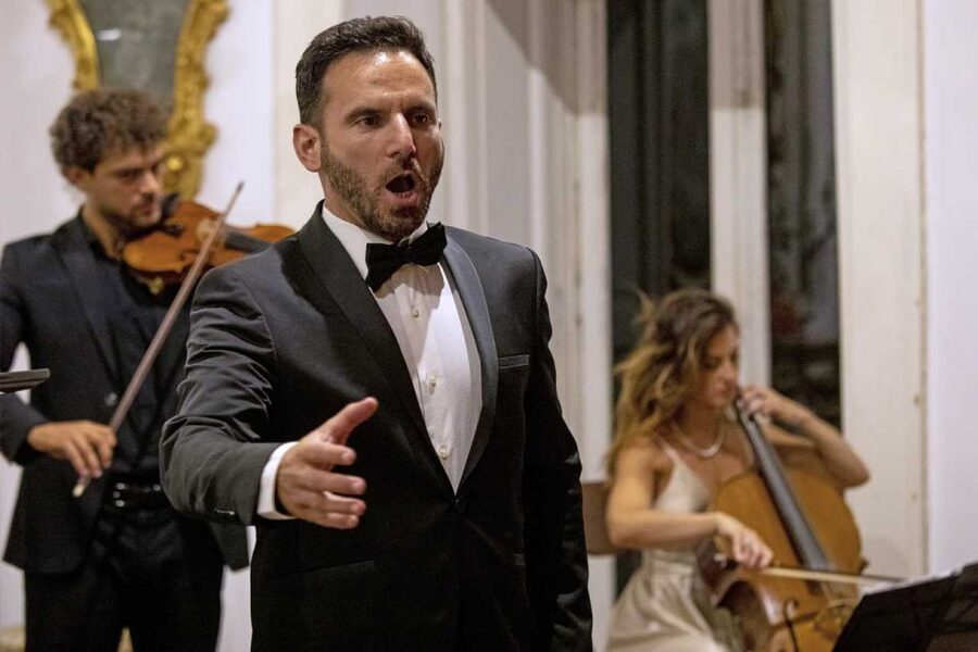 The Three Tenors in Sorrento: Opera Arias, Naples and Songs - Getting there and planning your timing