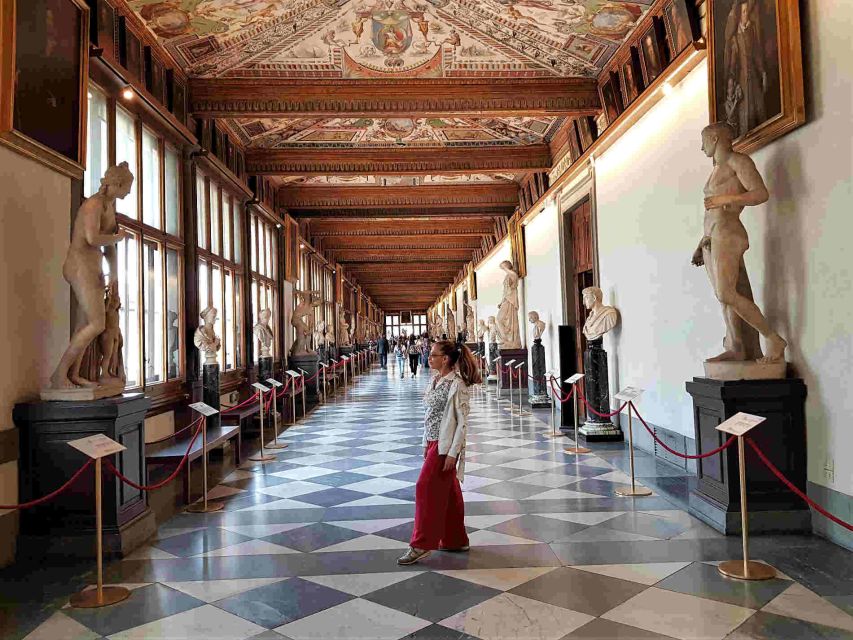 The Uffizi Gallery Florence Small group Guided tour - Inside the Uffizi: how you’ll see Venus and Medusa without getting lost