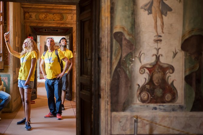 Tivoli Full Day Trip from Rome: Hadrian's Villa and Villa D'Este - The Tivoli Town Break: Lunch Time and What to Do With It