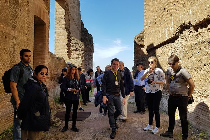 Tivoli Villas Full Day Trip From Rome with Lunch - Getting your day right: pacing, meeting points, and group control