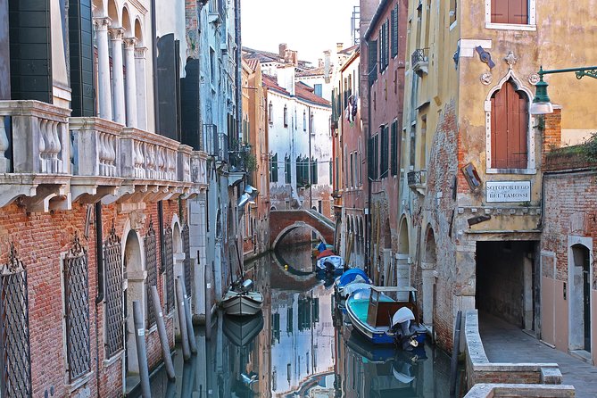 Tour of The Real Hidden Venice - Campo San Giacomo di Rialto and the Old Trade Center