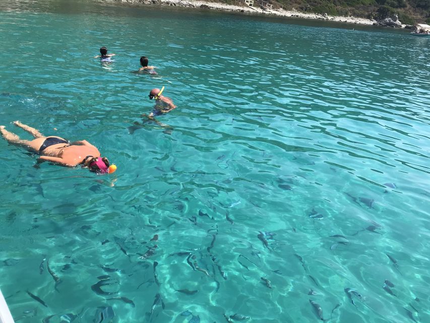 Tropea: Capo Vaticano Boat Trip with Snorkeling & Drink - Capo Vaticano: lighthouse views and the “Praia i Focu” feel