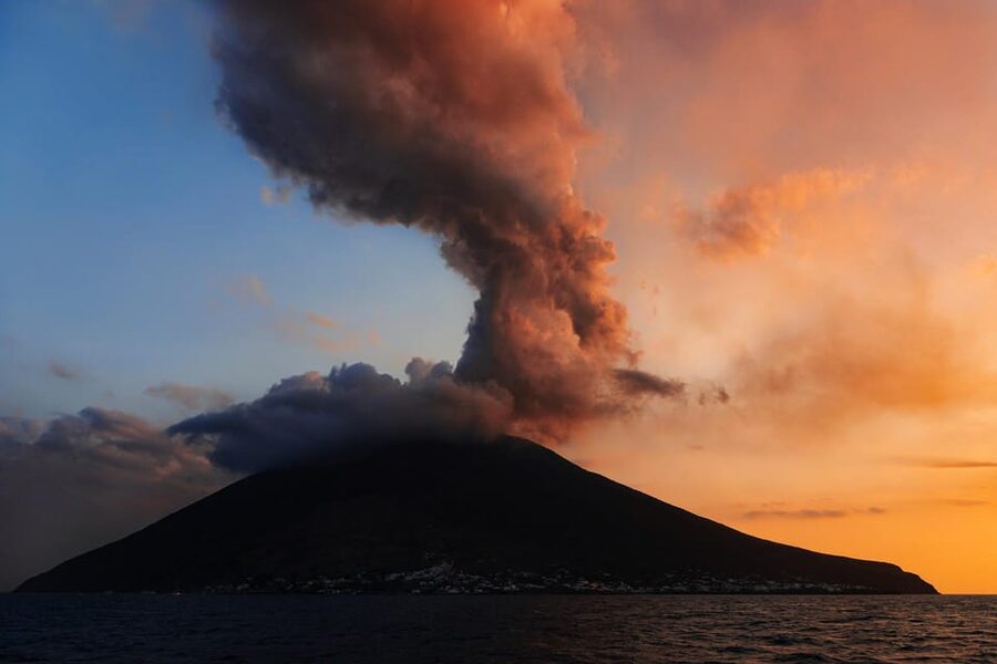Tropea: Panarea and Stromboli at Night Boat Trip - Cala Junco and Capo Malattese: optional effort and a smart way to plan it