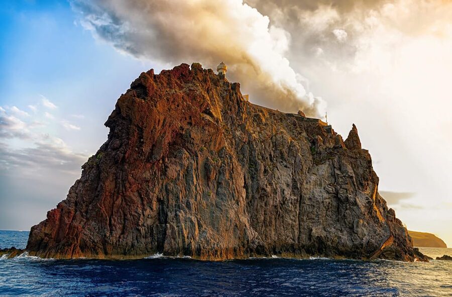 Tropea: Panarea and Stromboli at Night Boat Trip - The guide language issue: the main risk for English-first visitors