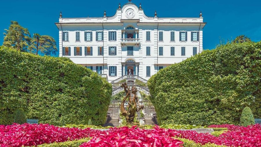 Varenna: Lake Como Premium Shared Cruise - Seating, crowds, and where to find the best sightlines