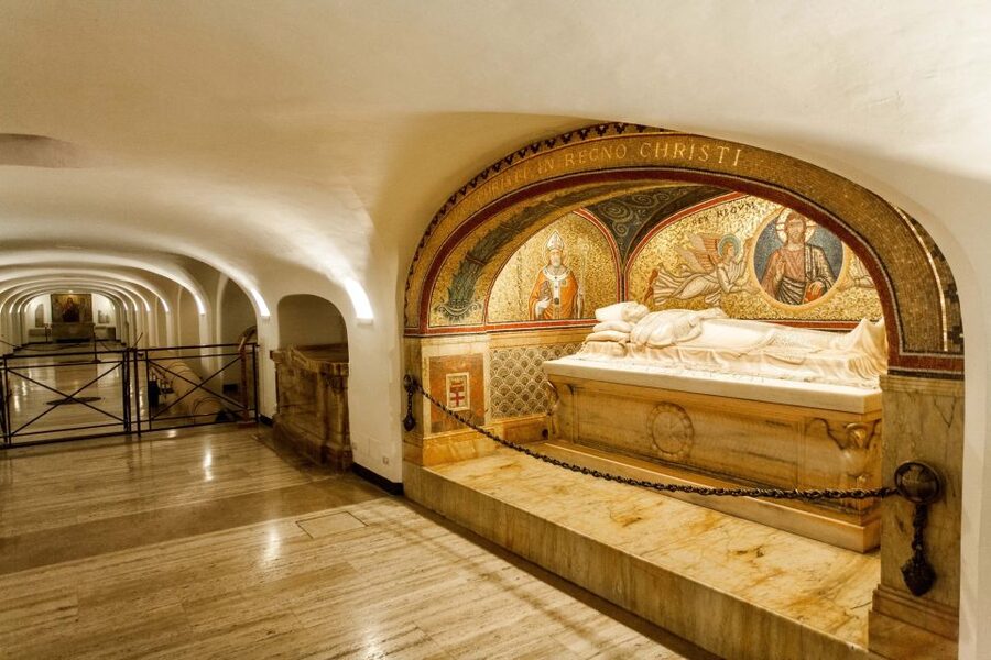 Vatican City: Skip-the-Line Vatican Museums & Sistine Chapel - St. Peter’s Basilica Fast-Track, Crypts, and the View from the Portico