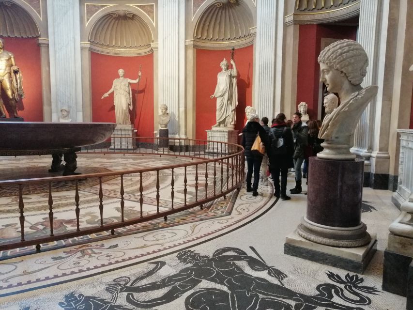 Vatican Museums: Sistine Chapel and St. Peter's Tour - Sistine Chapel: make the most of the guided 30 minutes