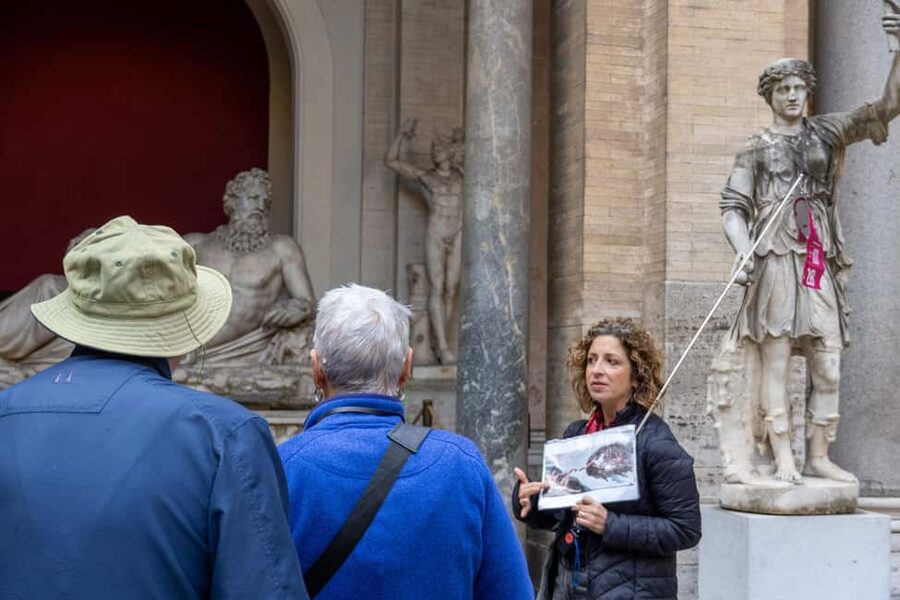Vatican Museums & Sistine Chapel Skip-the-Ticket-Line Tour - Gallery of Maps and Vatican Museums: why the pacing feels right