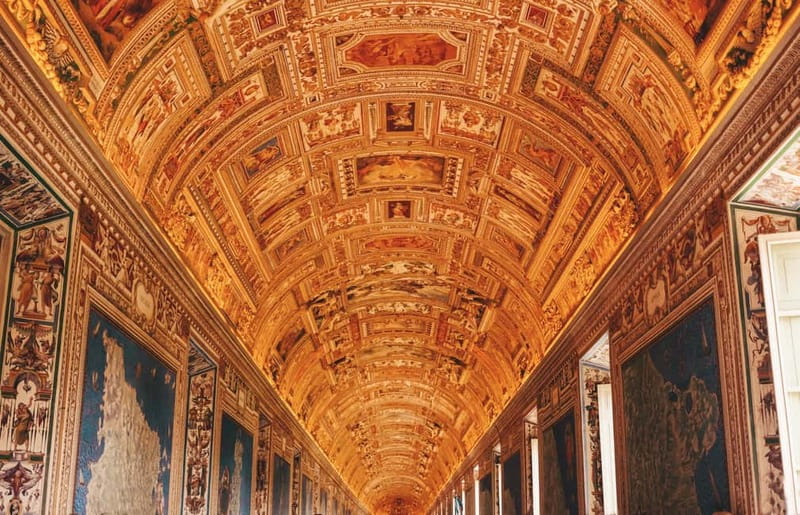 Vatican Museums, Sistine Chapel & St. Peter's Square Tour - A 3-hour Vatican plan that avoids the worst bottlenecks