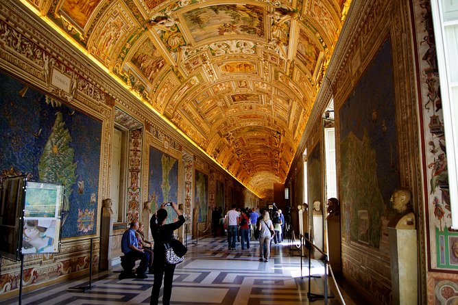 Vatican Museums Sistine Chapel Tour with access to St Peter - Meeting at Caffé Vaticano and getting through security without losing your mind