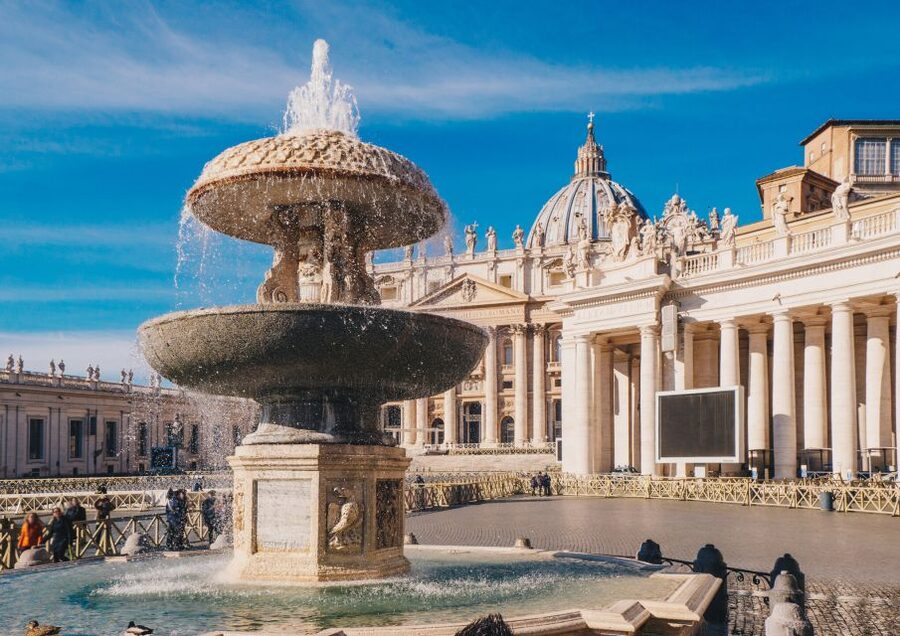 Vatican: Papal Audience and St. Peter's Basilica Guided Tour - Papal Audience in St. Peter’s Square, what you can control