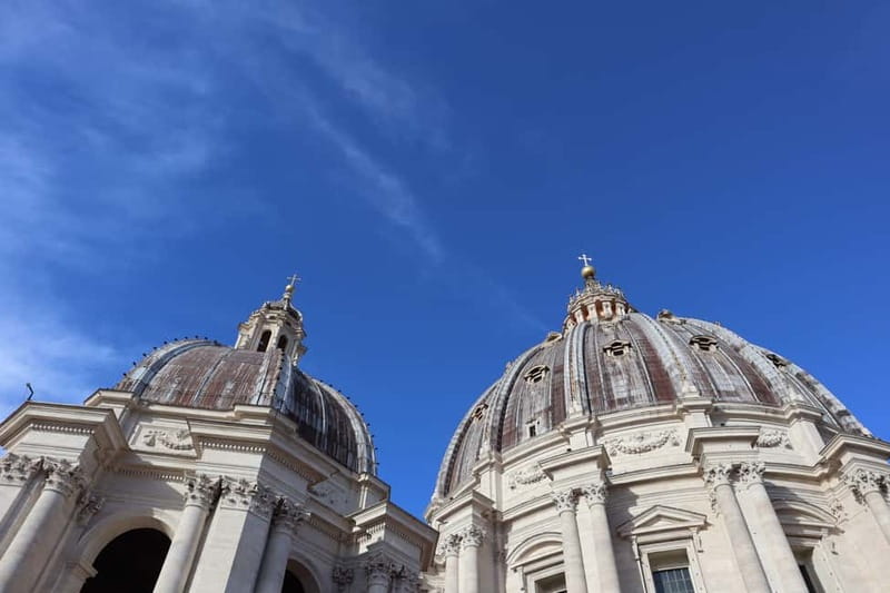 Vatican: St. Peter’s Basilica, Dome Climb & Papal Tombs Tour - Art, architects, and big names: spotting Bernini and Michelangelo in context