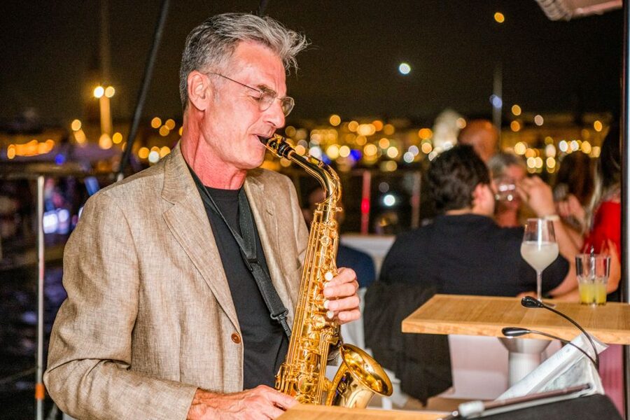 Venice: Catamaran Sunset Jazz Cruise with Aperitivo - Key moments that make this cruise worth your evening