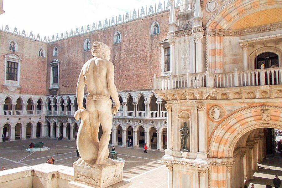 Venice: Doge's Palace and St. Mark's Basilica Tour - Fast Entry Into Venice’s Two Big Icons