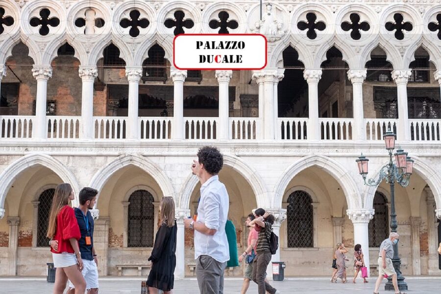 Venice: Doge's Palace, Bridge of Sighs & Prisons Guided Tour - Fast-Track Entrance and a 69-Minute Game Plan