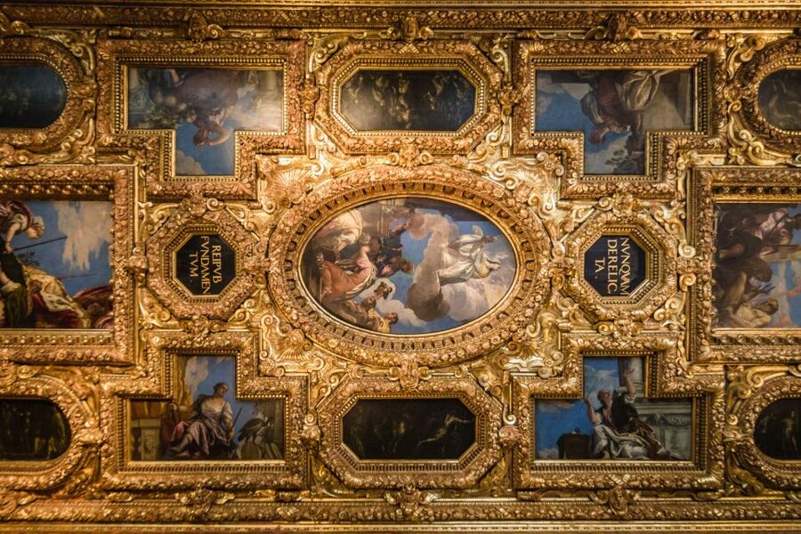 Venice: Doge's Palace Skip-the-Line Ticket with Guidebook - Timing tips that can save you real minutes